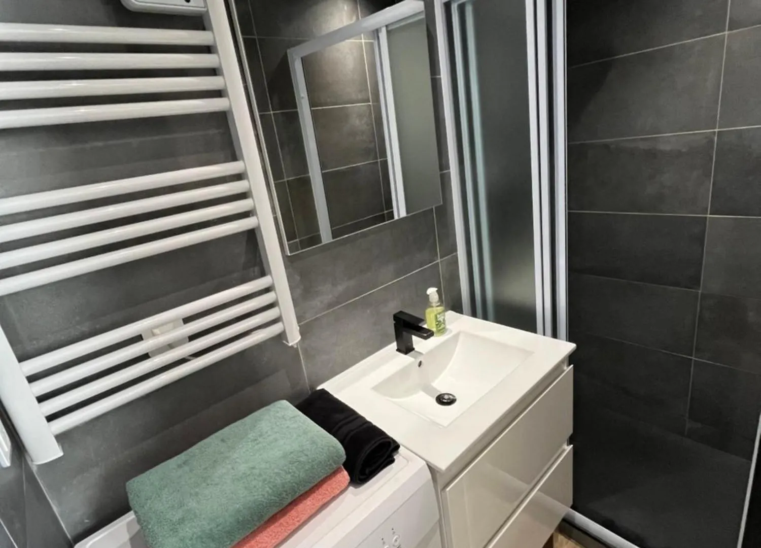 Charmant Studio, Quartier Historique Cannes Apartment